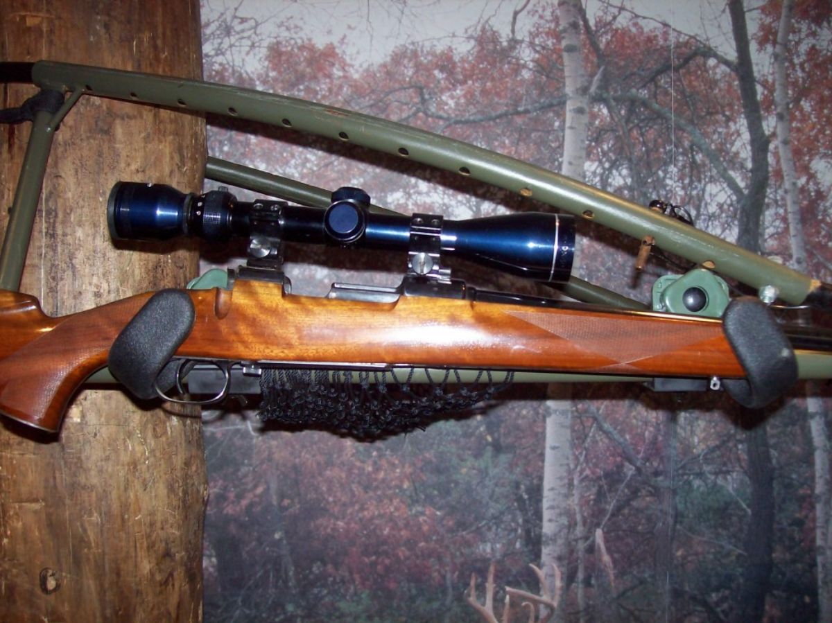 HP Hunting Gear Tree Stand Gun Holder (Bar Mount) Made in the USA 15+ Yrs Manufacturing